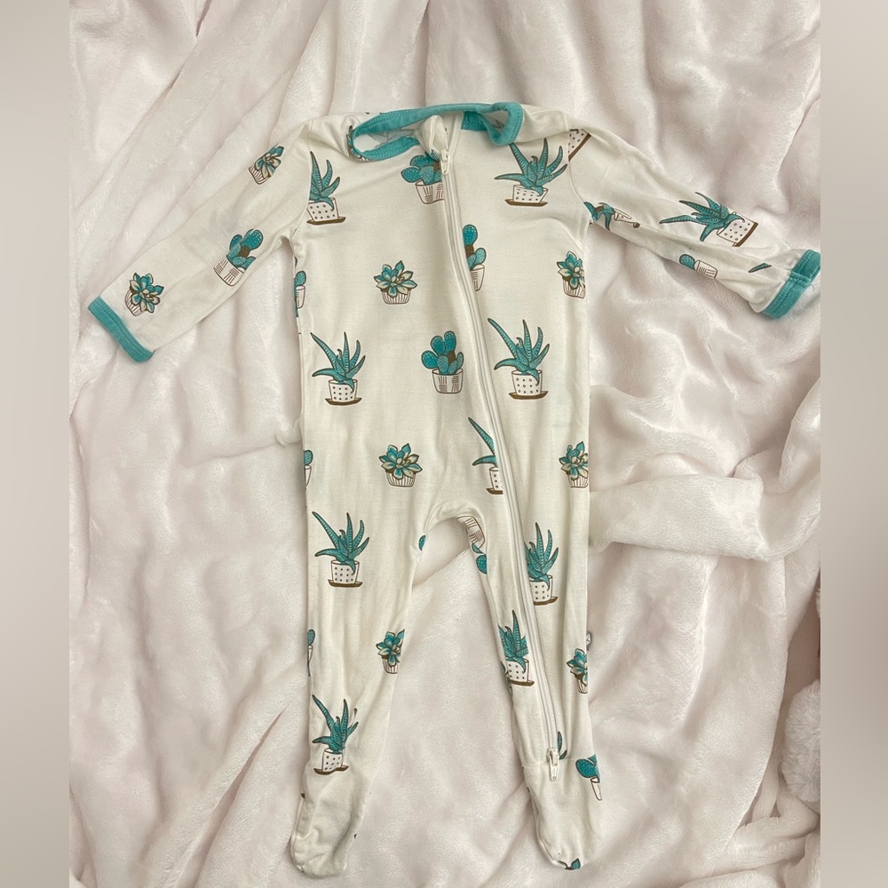 Kyte Baby Succulent Zipper Footie 3-6M